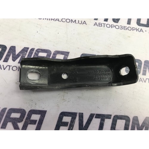 Кронштейн впускного патрубка Opel Insignia 2008-2013 55354999